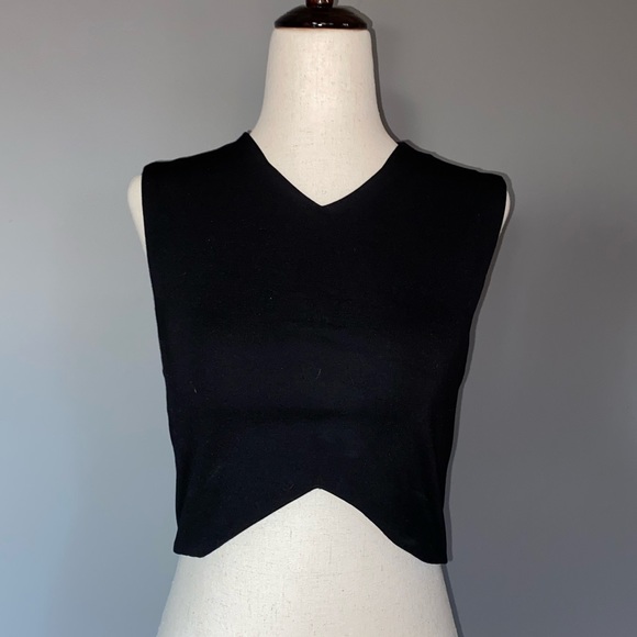 Zara Woman Black Sexy V Crop Top - Picture 2 of 7